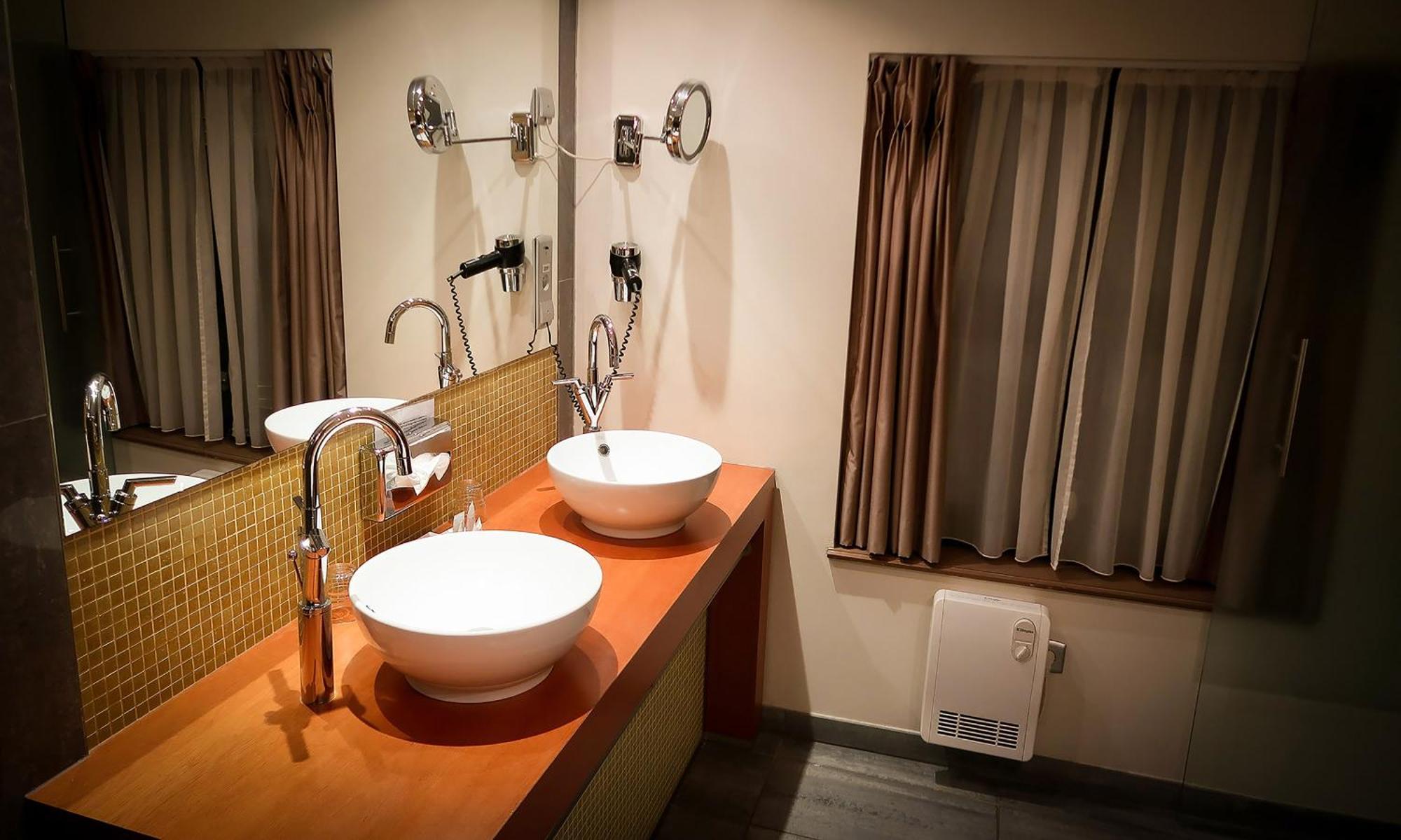 Hotel Van Eyck มาเซค ห้อง รูปภาพ